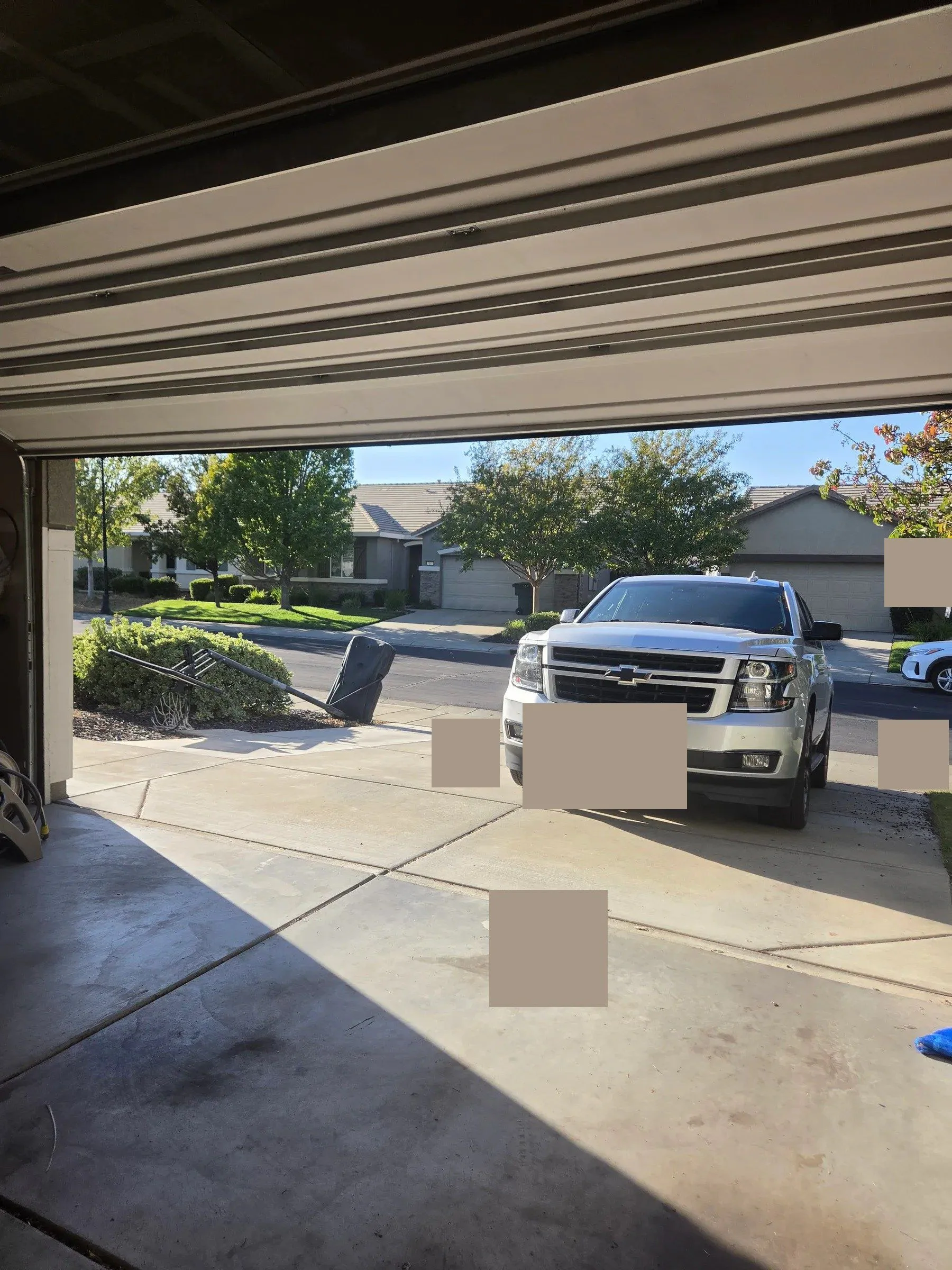 Completed garage door lube & tune in West Roseville, California, photo 1 of 1